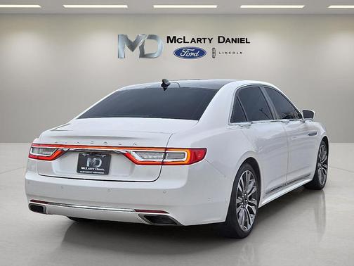 2018 Lincoln Continental Reserve