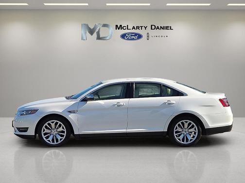 2016 Ford Taurus Limited