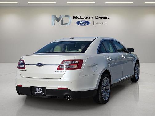 2016 Ford Taurus Limited