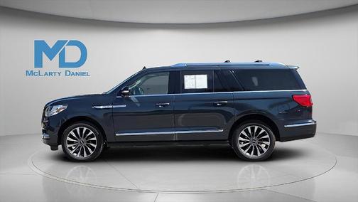 2021 Lincoln Navigator L Reserve
