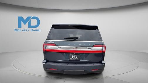 2021 Lincoln Navigator L Reserve
