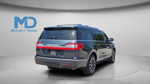 2021 Lincoln Navigator L Reserve