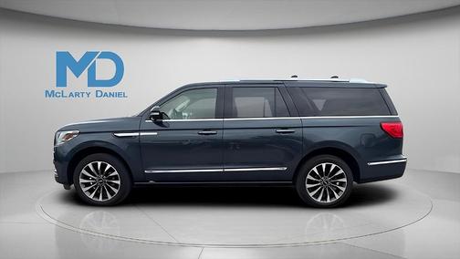 2021 Lincoln Navigator L Reserve