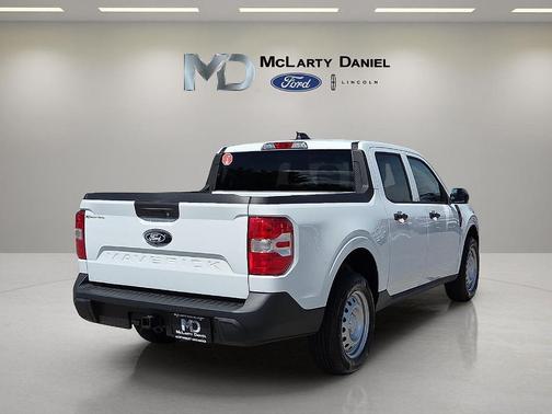 Oxford White 2026 Ford Maverick XL