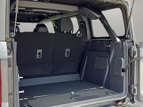 Carbonized Gray Metallic 2026 Ford Bronco Big Bend