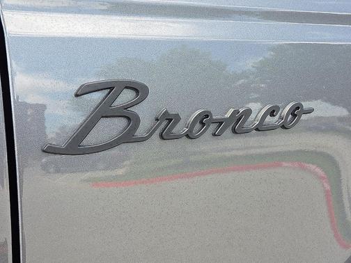Carbonized Gray Metallic 2026 Ford Bronco Big Bend