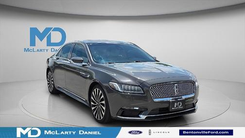 2017 Lincoln Continental Black Label