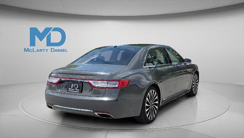 2017 Lincoln Continental Black Label