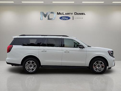 Star White 2025 Ford Expedition Max Active