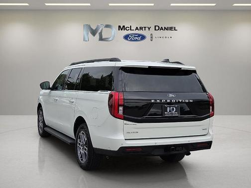 Star White 2025 Ford Expedition Max Active