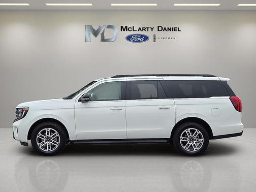 Star White 2025 Ford Expedition Max Active