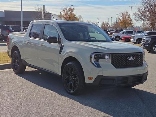 2025 Ford Maverick Lariat