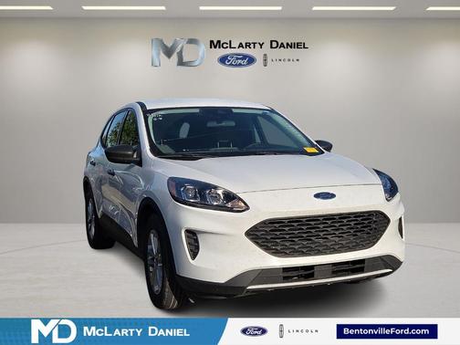 Oxford White 2021 Ford Escape S