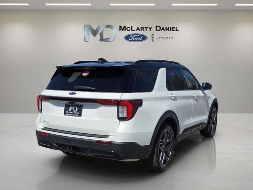 White 2026 Ford Explorer ST-Line