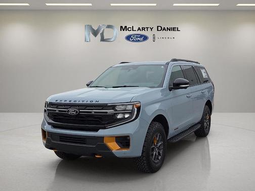 Gray Metallic 2026 Ford Expedition Tremor