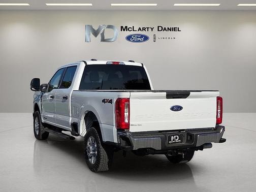 2024 Ford F-350 XLT