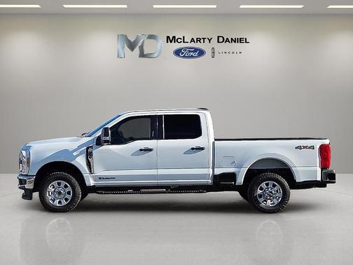 2024 Ford F-350 XLT