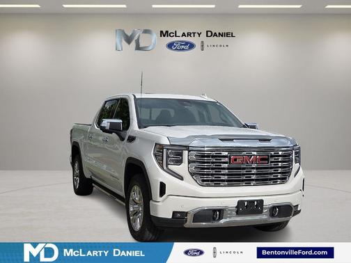 White Frost Tri-Coat 2023 GMC Sierra 1500 Denali