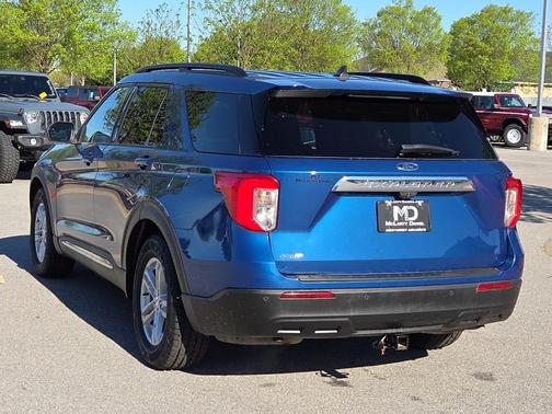 Atlas Blue Metallic 2021 Ford Explorer XLT