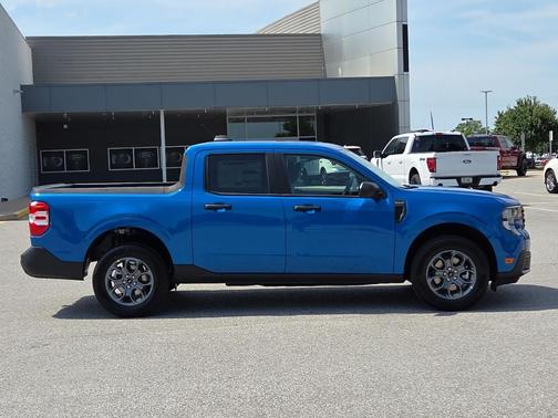 Velocity Blue 2026 Ford Maverick XLT