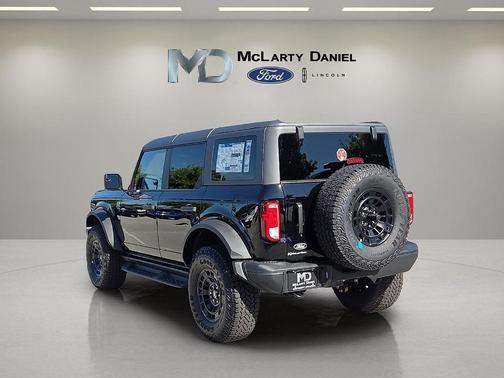 Shadow Black 2026 Ford Bronco Big Bend
