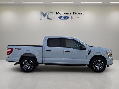 Oxford White 2021 Ford F-150 XL