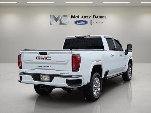 2023 GMC Sierra 3500 Denali