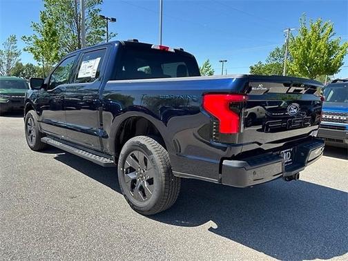 2025 Ford F-150 Lightning Flash