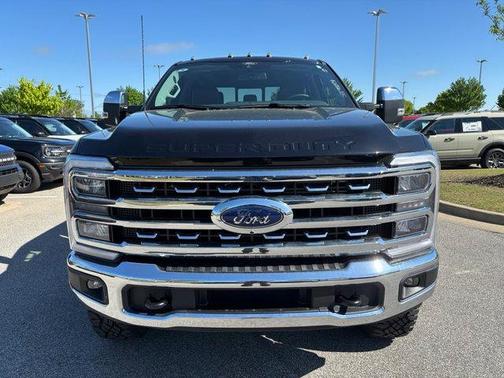 2025 Ford F-350 Lariat Super Duty