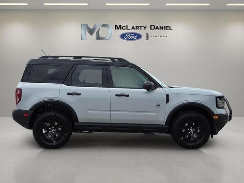 White Metallic 2026 Ford Bronco Sport Outer Banks