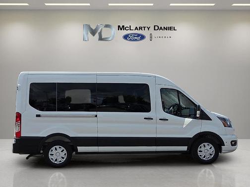 2025 Ford Transit-350 XLT 148 WB Medium Roof Passenger