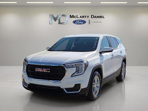 Summit White 2024 GMC Terrain SLE