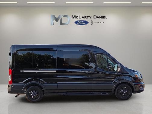 2025 Ford Transit-350 XLT