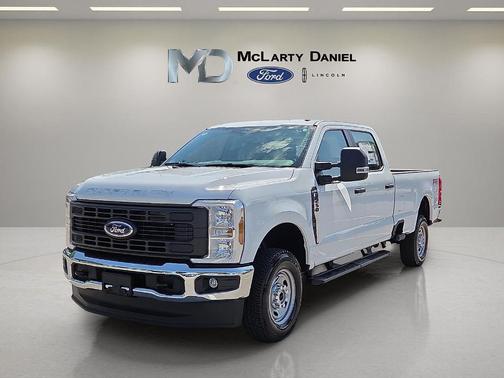 Oxford White 2026 Ford F-250 XL