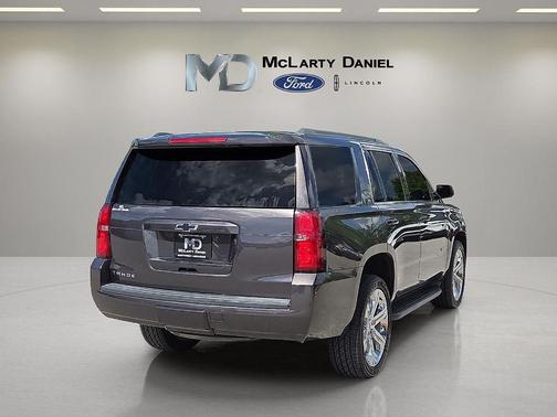 Tungsten Metallic 2018 Chevrolet Tahoe LT