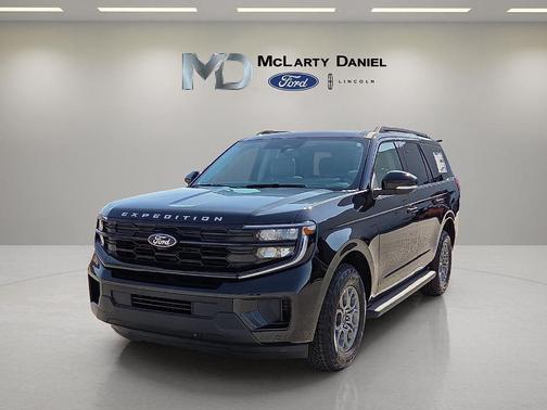 Agate Black Metallic 2026 Ford Expedition Active