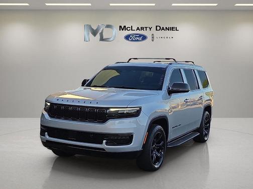 Silver Zynith 2024 Jeep Wagoneer Series II