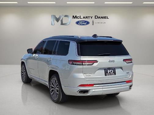 2024 Jeep Grand Cherokee L Summit