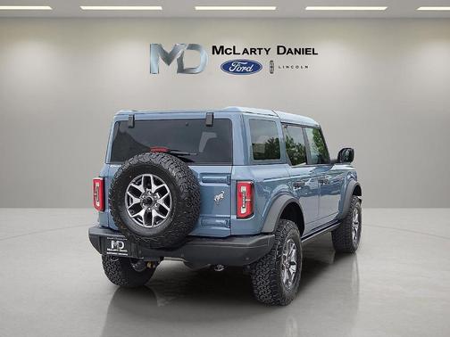 Azure Gray Metallic 2025 Ford Bronco Badlands