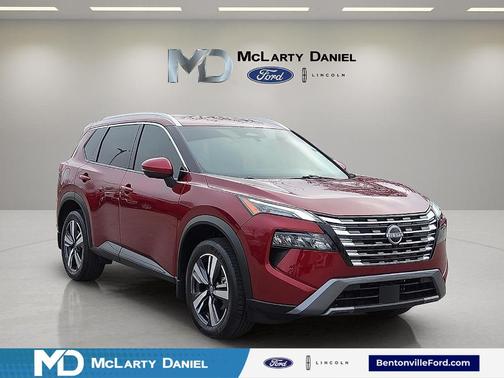 2025 Nissan Rogue SL