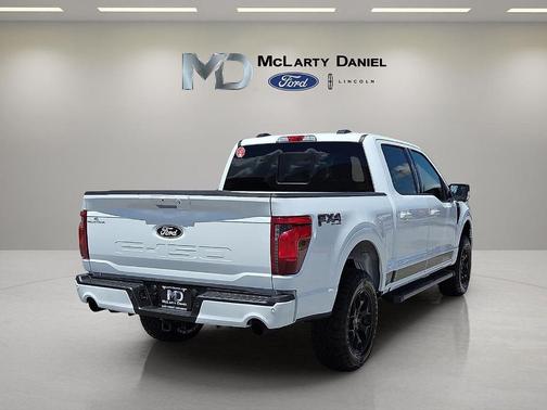 Oxford White 2026 Ford F-150 XLT