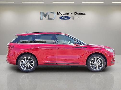 Red Carpet Metallic Tinted Clearcoat 2025 Lincoln Corsair Grand Touring