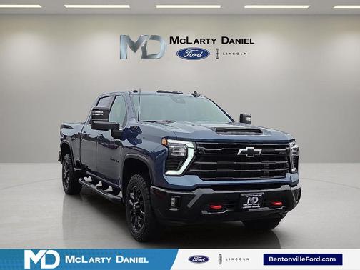 Lakeshore Blue Metallic 2025 Chevrolet Silverado 2500 LT