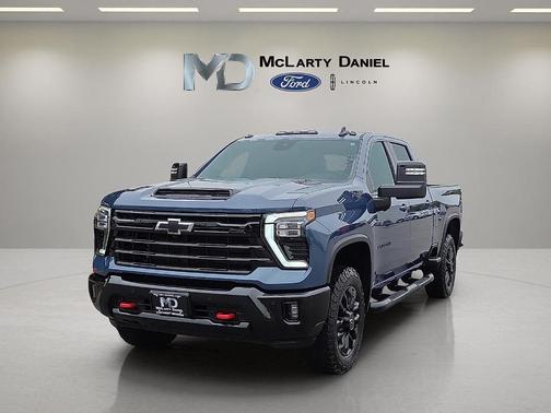 Lakeshore Blue Metallic 2025 Chevrolet Silverado 2500 LT