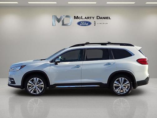Crystal White Pearl 2021 Subaru Ascent Touring 7-Passenger
