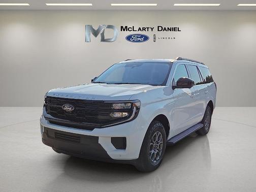 Oxford White 2025 Ford Expedition Active