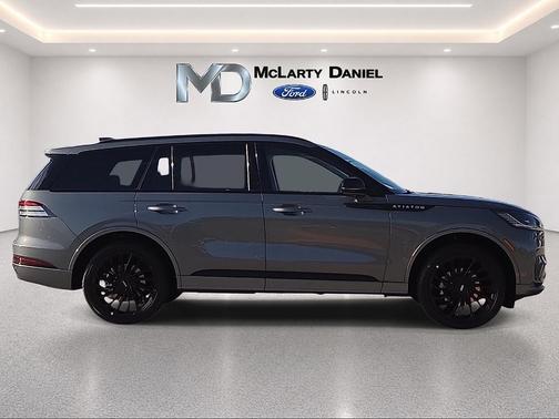 Metallic 2027 Lincoln Aviator Reserve AWD