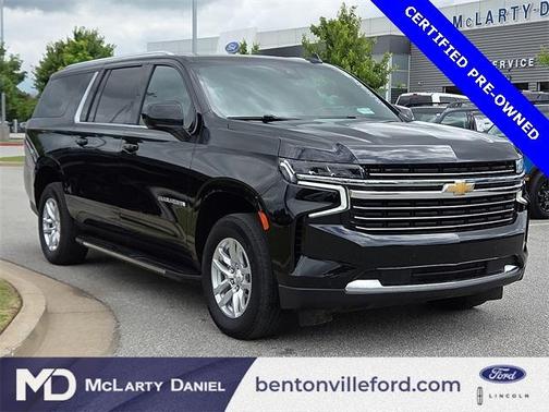 2024 Chevrolet Suburban LT