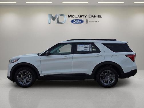 White 2026 Ford Explorer Active