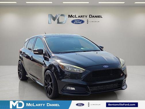 Tuxedo Black 2015 Ford Focus ST Base